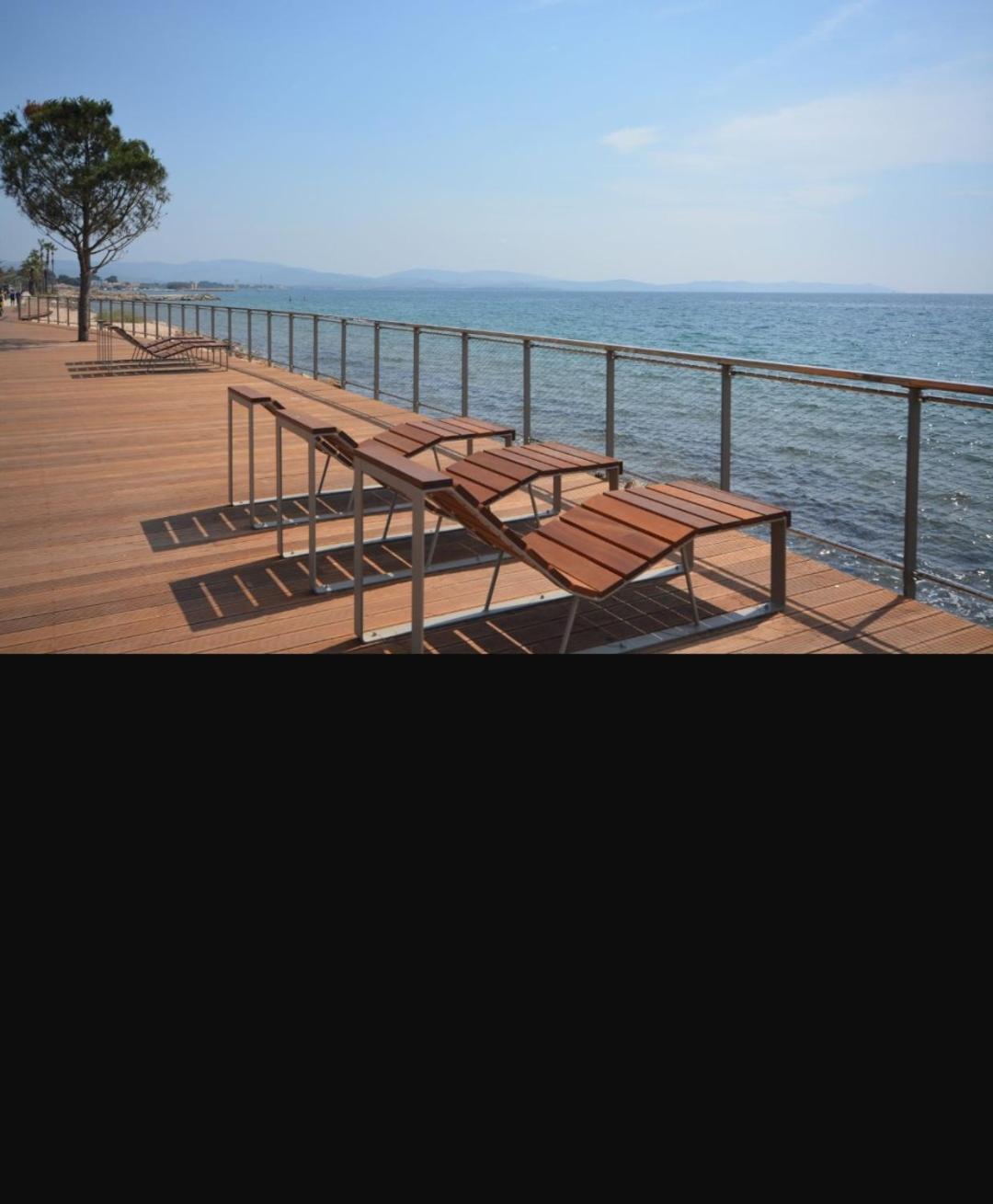 הייר Maison De Vacances A L'Ayguade Classee 3 Etoiles, Climatisee,3Mn A Pied Plage Et Restos ,5Mn Aeroport, 10Mn Gare מראה חיצוני תמונה